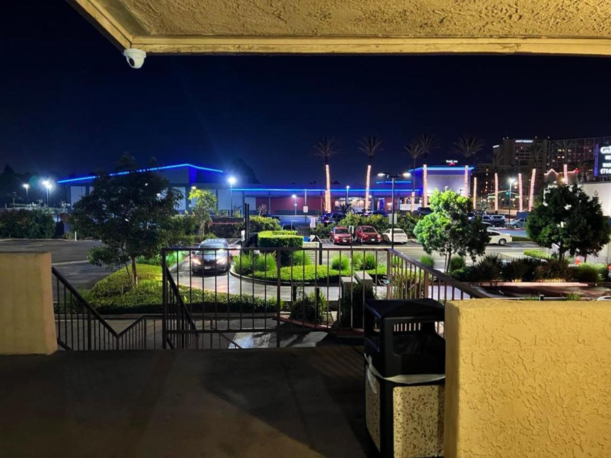 Bposhtels Anaheim Hostel Εξωτερικό φωτογραφία